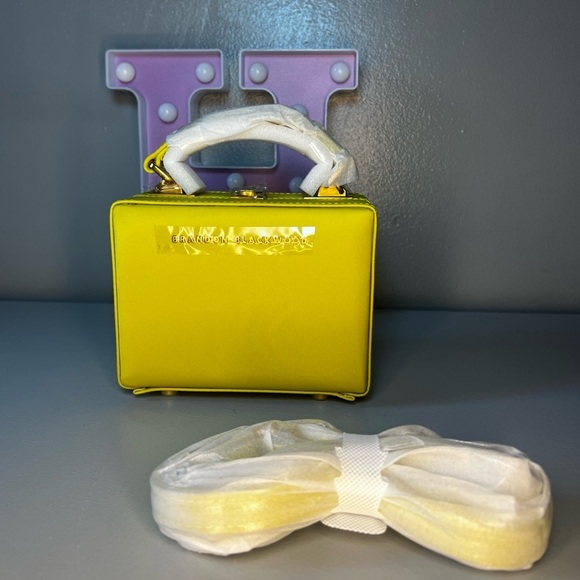 Brandon Blackwood Yellow green Kendrick mini trunk 1st gen - Picture 8 of 8